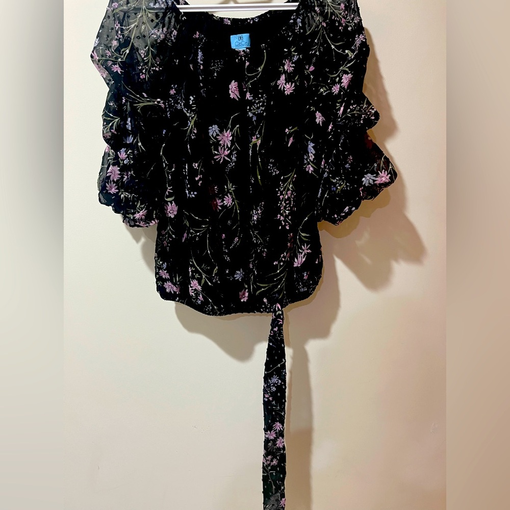 Floral Puff Sleeve Blouse